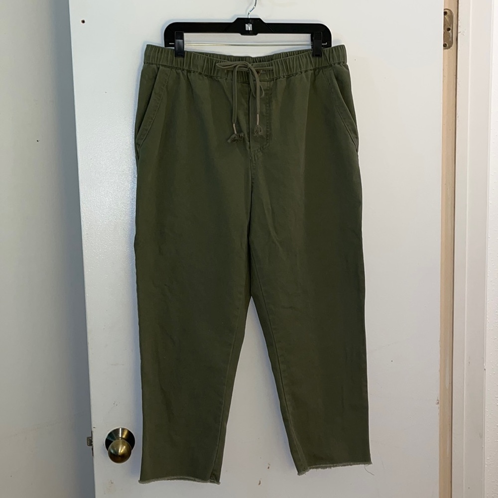 New, O’Neill Canvas Drawstring Waist Pants, with raw hem.